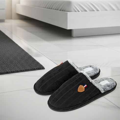 Mens Slip On Faux Fur Mule Slipper - Black
